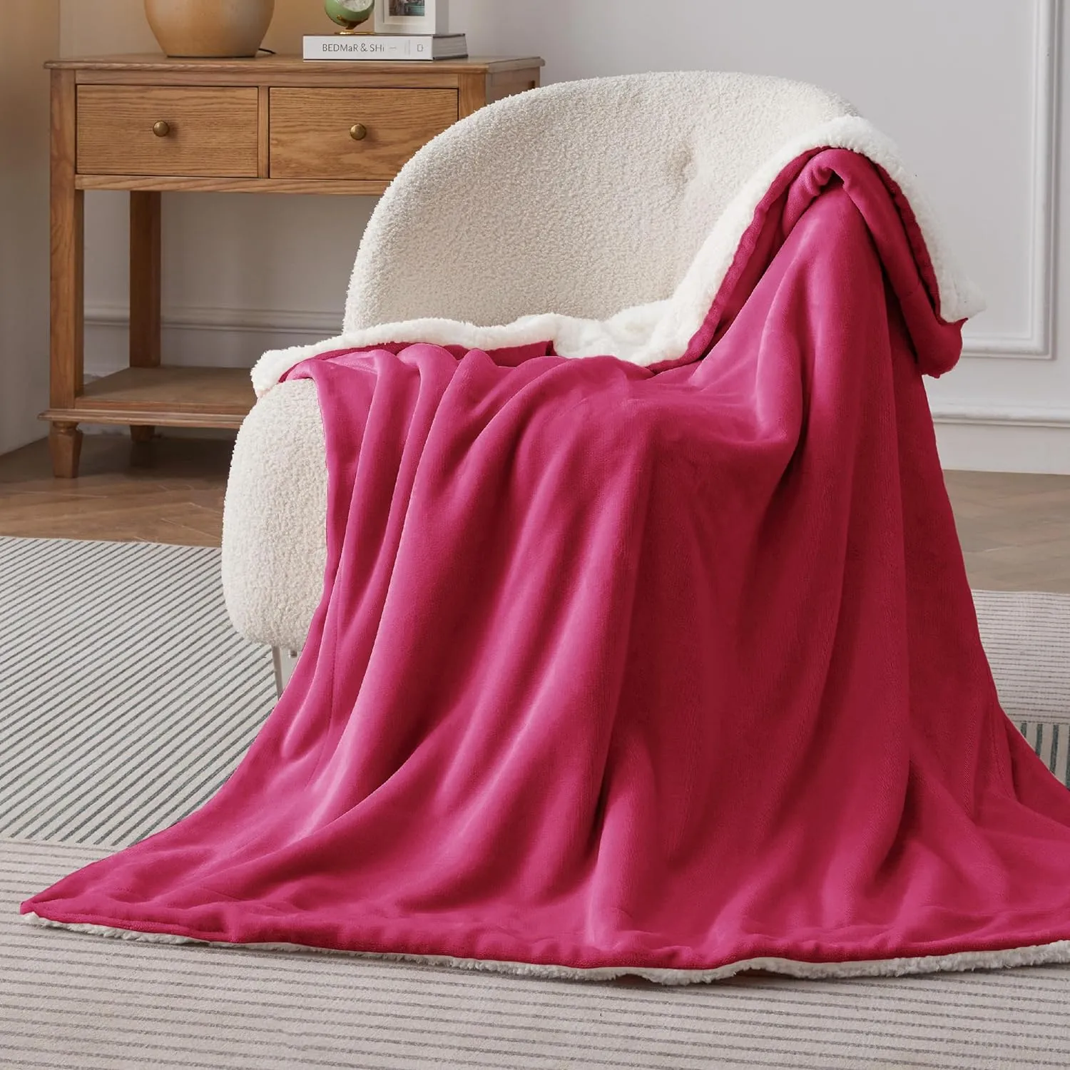 Bedsure Sherpa Fleece Blanket, Thick and Warm Reversible Sofa Throw, Grey