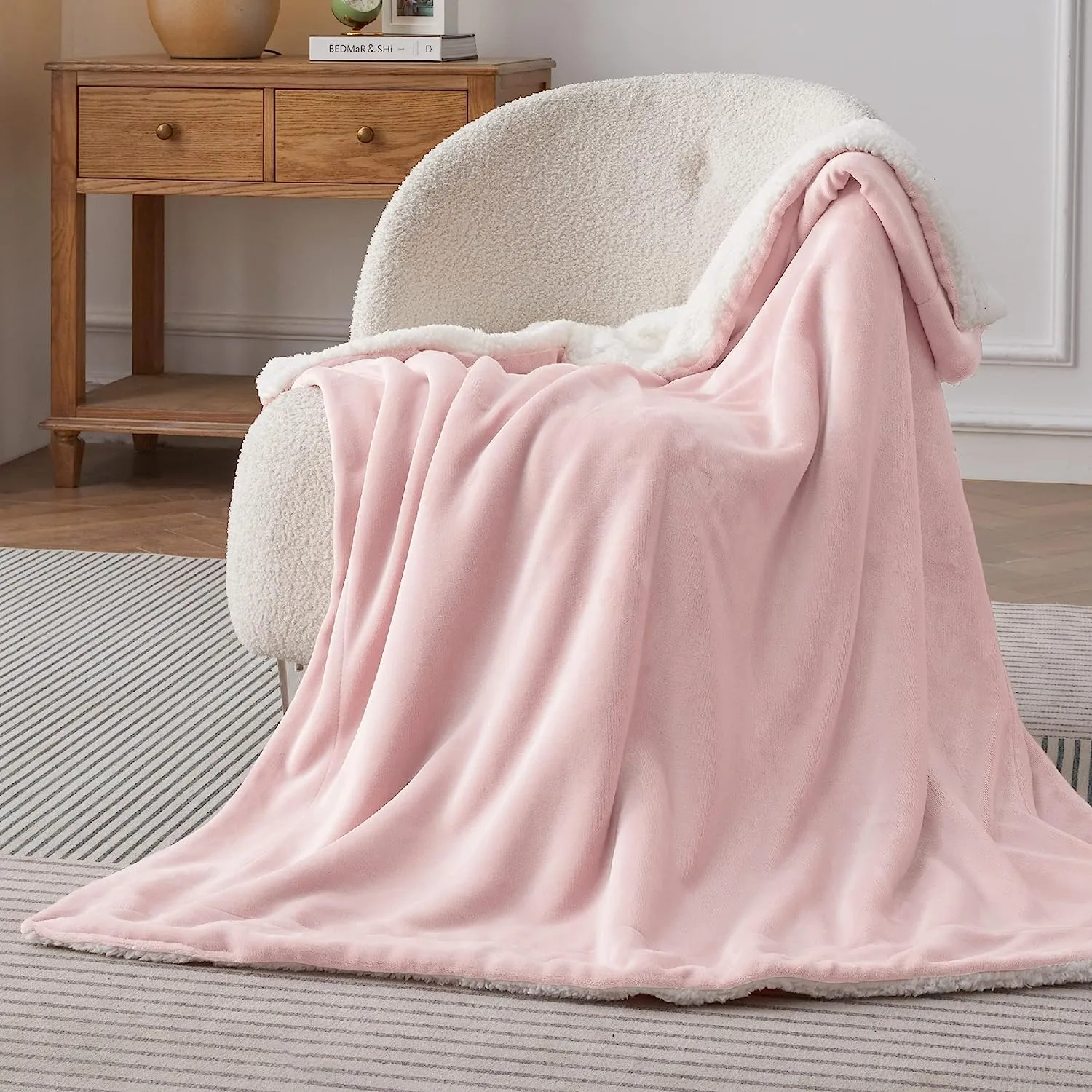 Bedsure Sherpa Fleece Blanket, Thick and Warm Reversible Sofa Throw, Grey