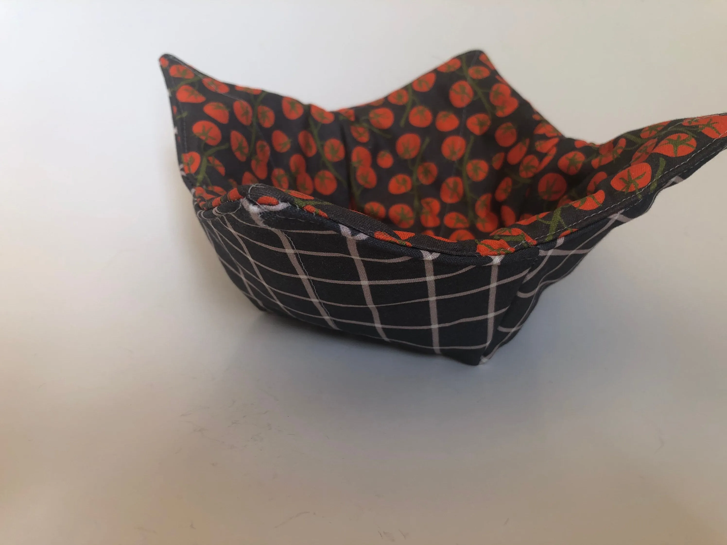 Bowl Cozy Tomato, Egg or Vegetable Themed