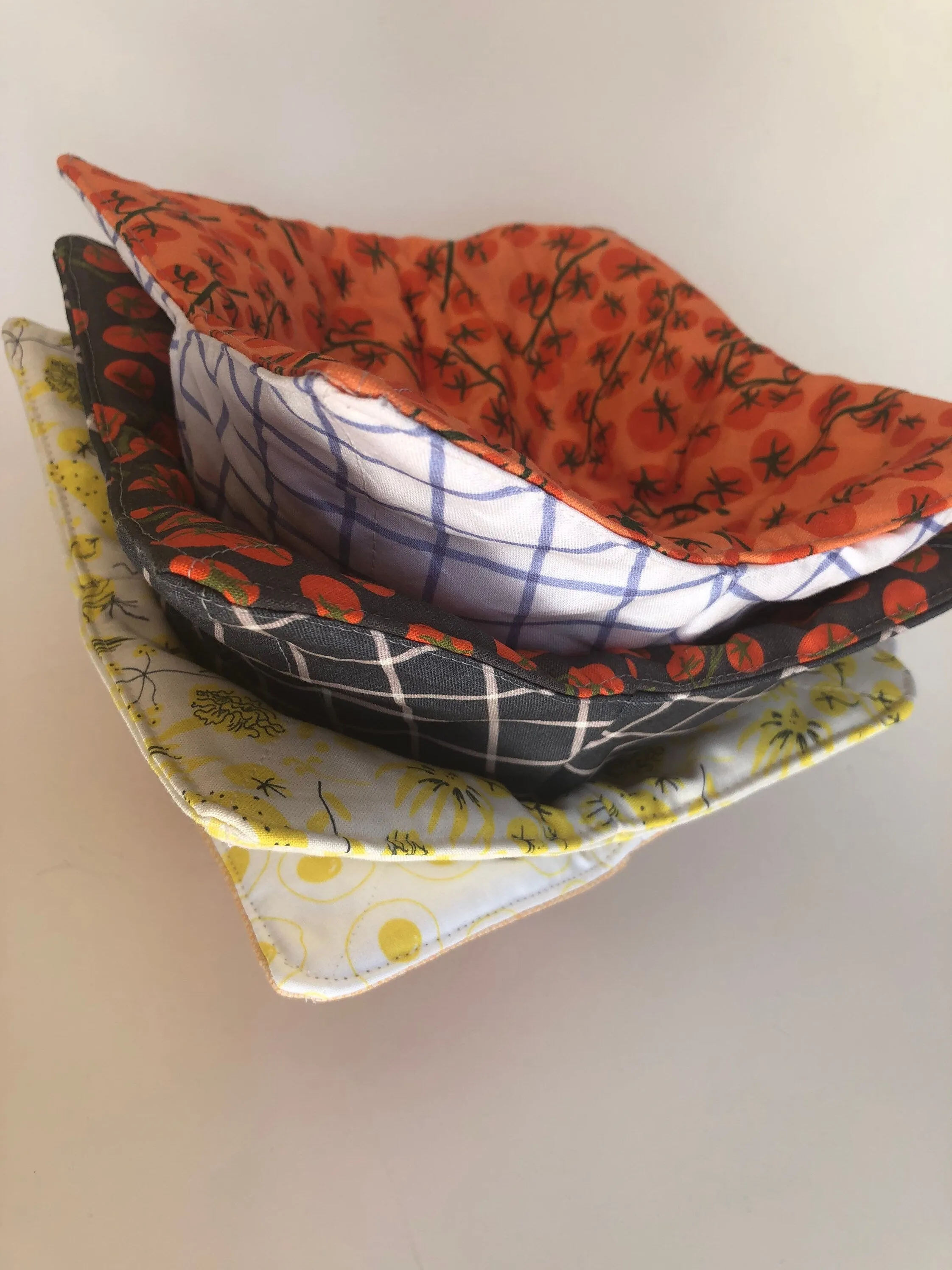 Bowl Cozy Tomato, Egg or Vegetable Themed