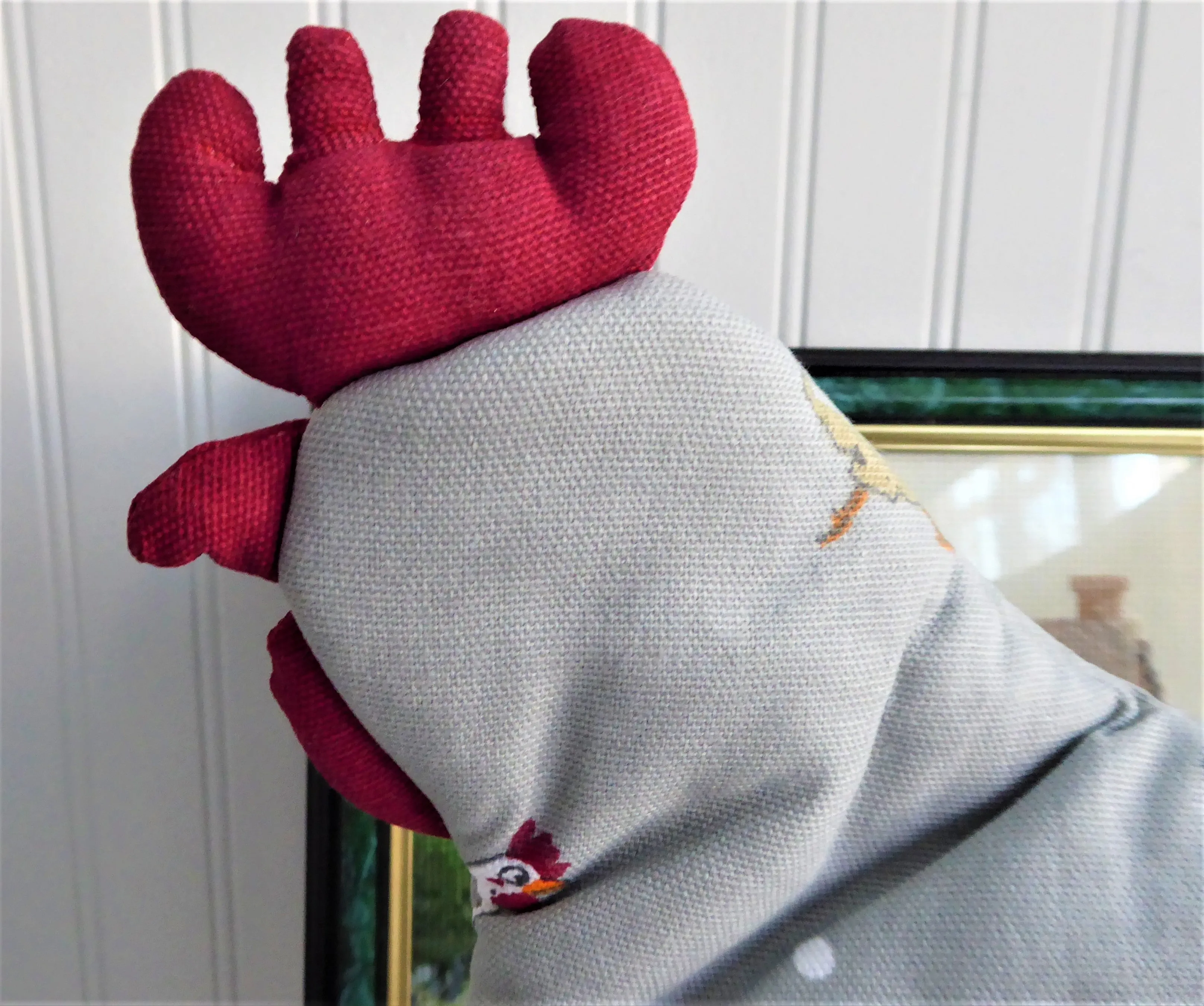Chicken Shaped Tea Cozy Padded Sophie Allport Cosy NWT Farmhouse Chicken Eggs