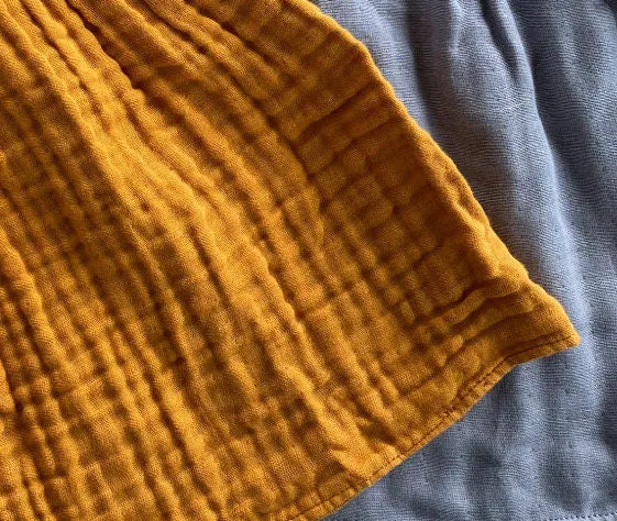 Cozy 4-Layer Organic Cotton Muslin Gauze Blanket