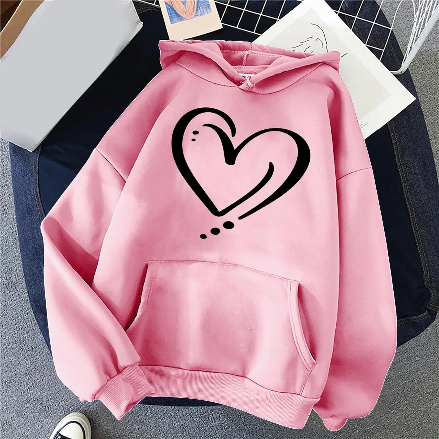 ctdiral Women's Cute Heart Printed Hoodies Casual Long Sleeve Comfortable Hooded Sweatshirt with Pocket Fall Clothes