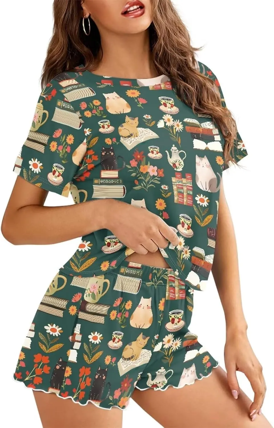 Happy Animals Women's Pajamas Set Short Sleeves Sleepwear Round Neck Comfy Pjs Loungewear Set with Pockets