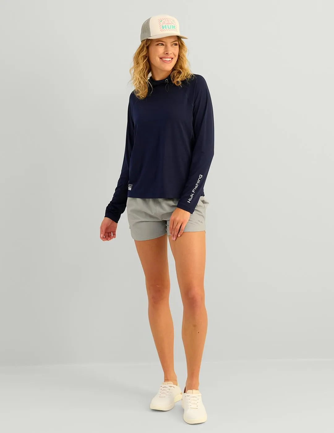 HUK Women's A1a Hoodie Lightweight Hooded Fishing Shirt, Sun Protection, Breathable, Quick-Dry Performance