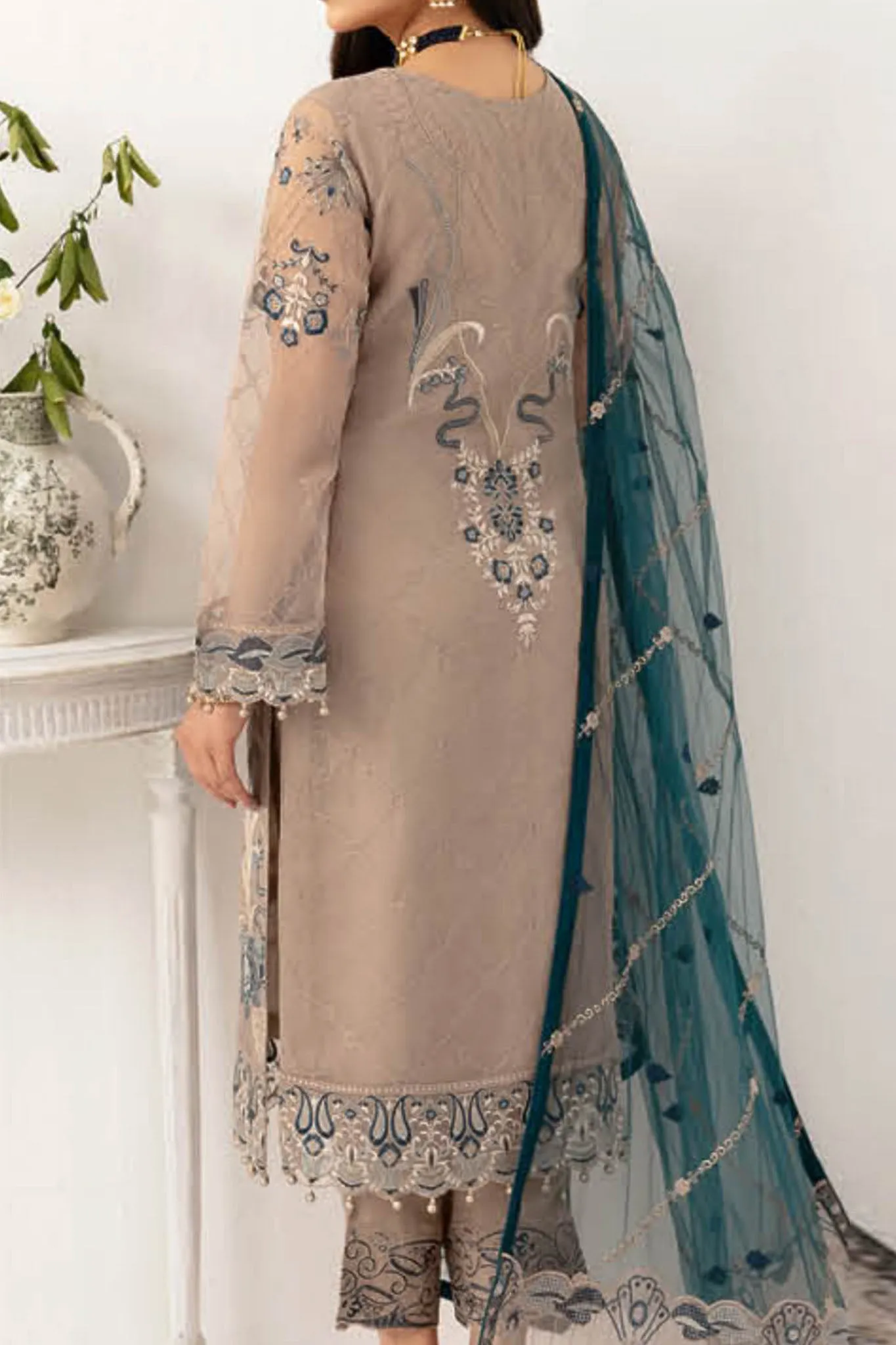 Minhal By Ramsha Unstitched 3 Piece Formals Vol-11 Collection'2024-M-1106
