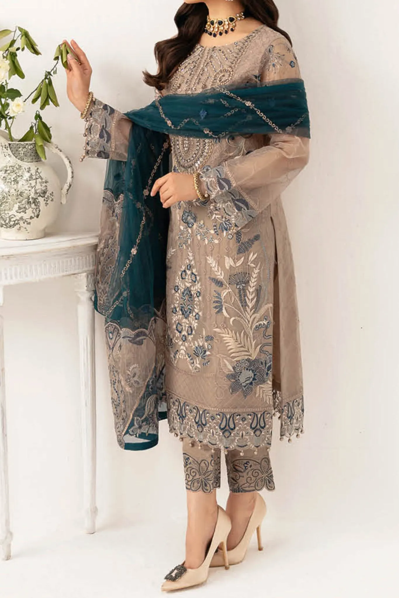 Minhal By Ramsha Unstitched 3 Piece Formals Vol-11 Collection'2024-M-1106