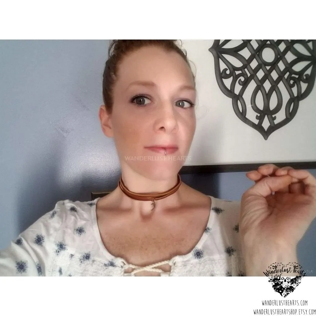Moon choker necklace