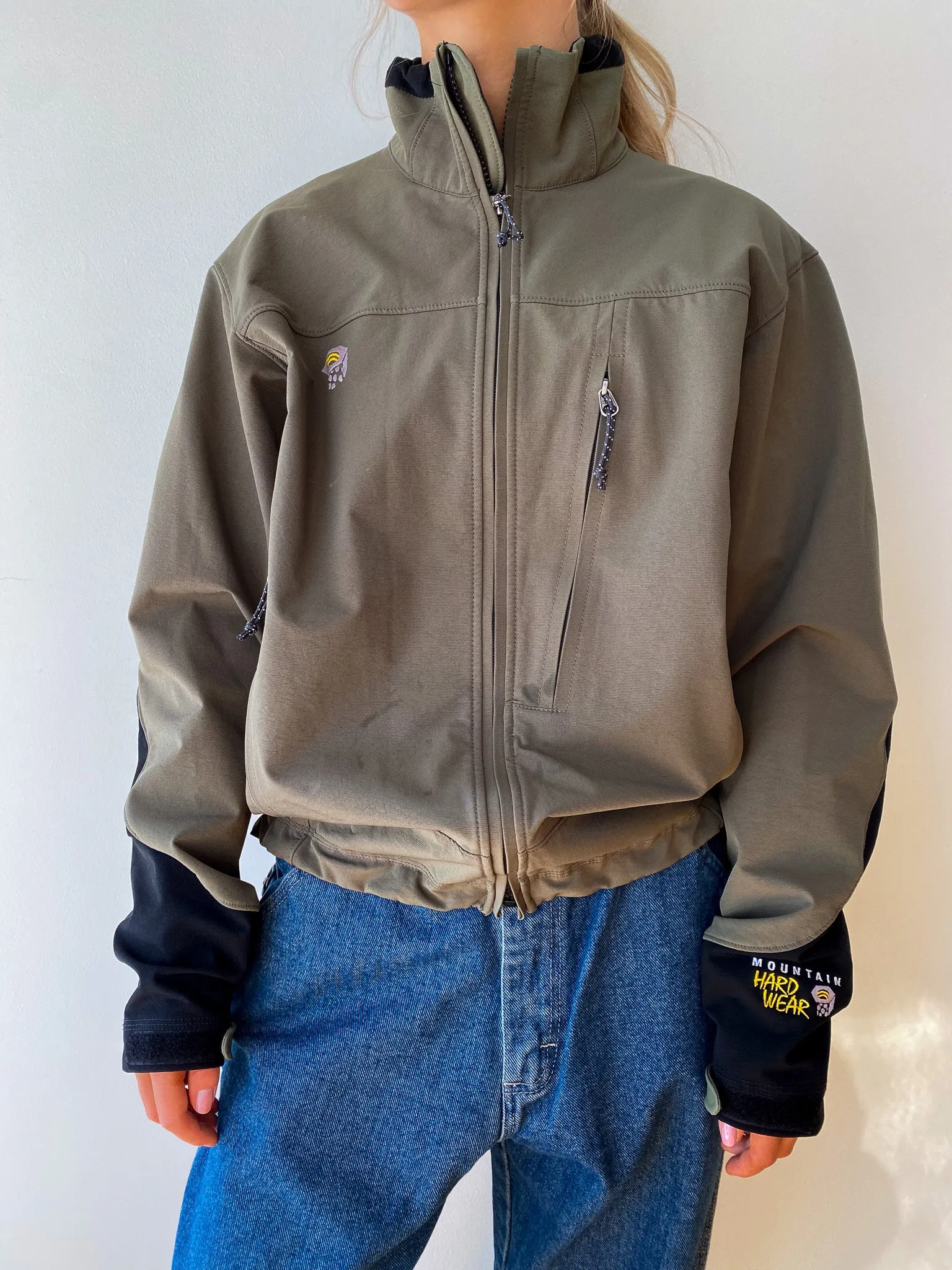 Mountain Hard Wear Conduit Softshell Jacket—[M]