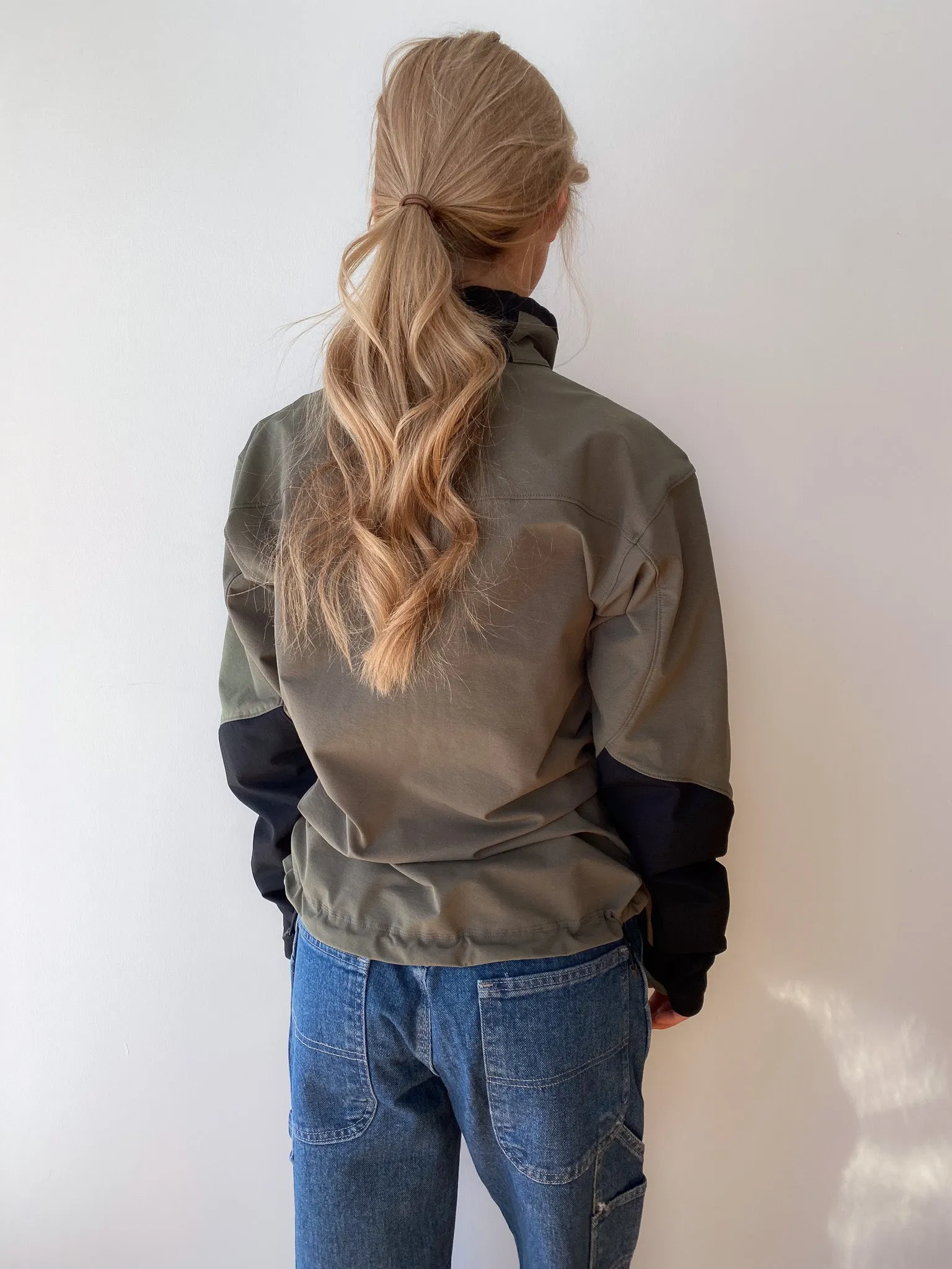 Mountain Hard Wear Conduit Softshell Jacket—[M]