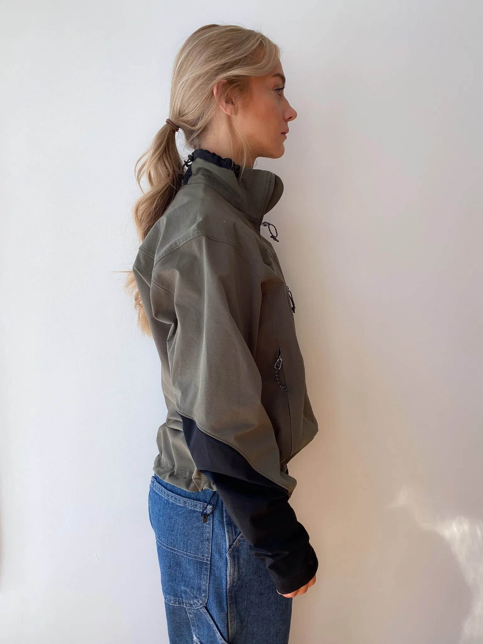 Mountain Hard Wear Conduit Softshell Jacket—[M]