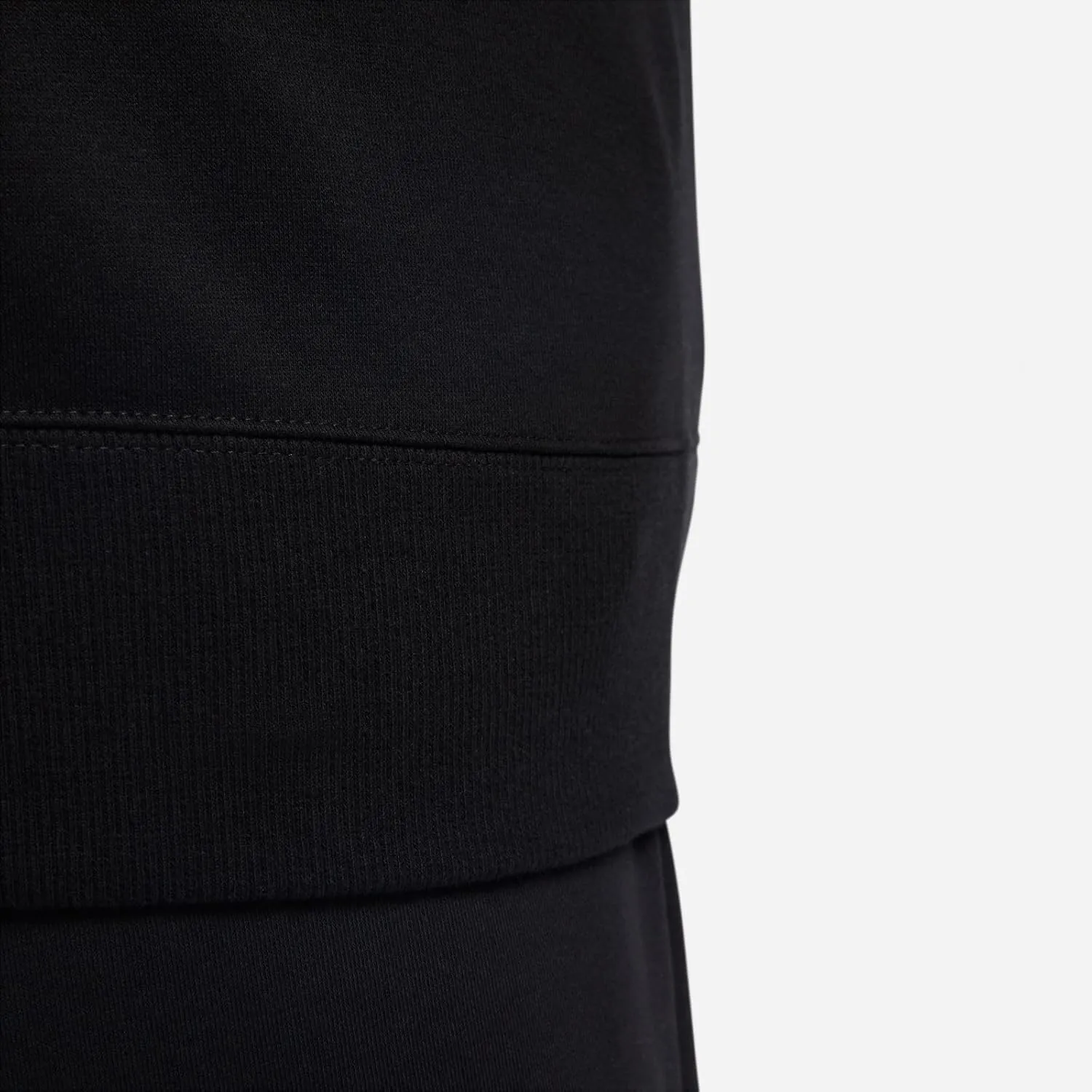 Nike Sportswear Phoenix Fleece Women's Oversized Crew-Neck Sweatshirt (Plus Size) (DV4976-010, Black/Sail)