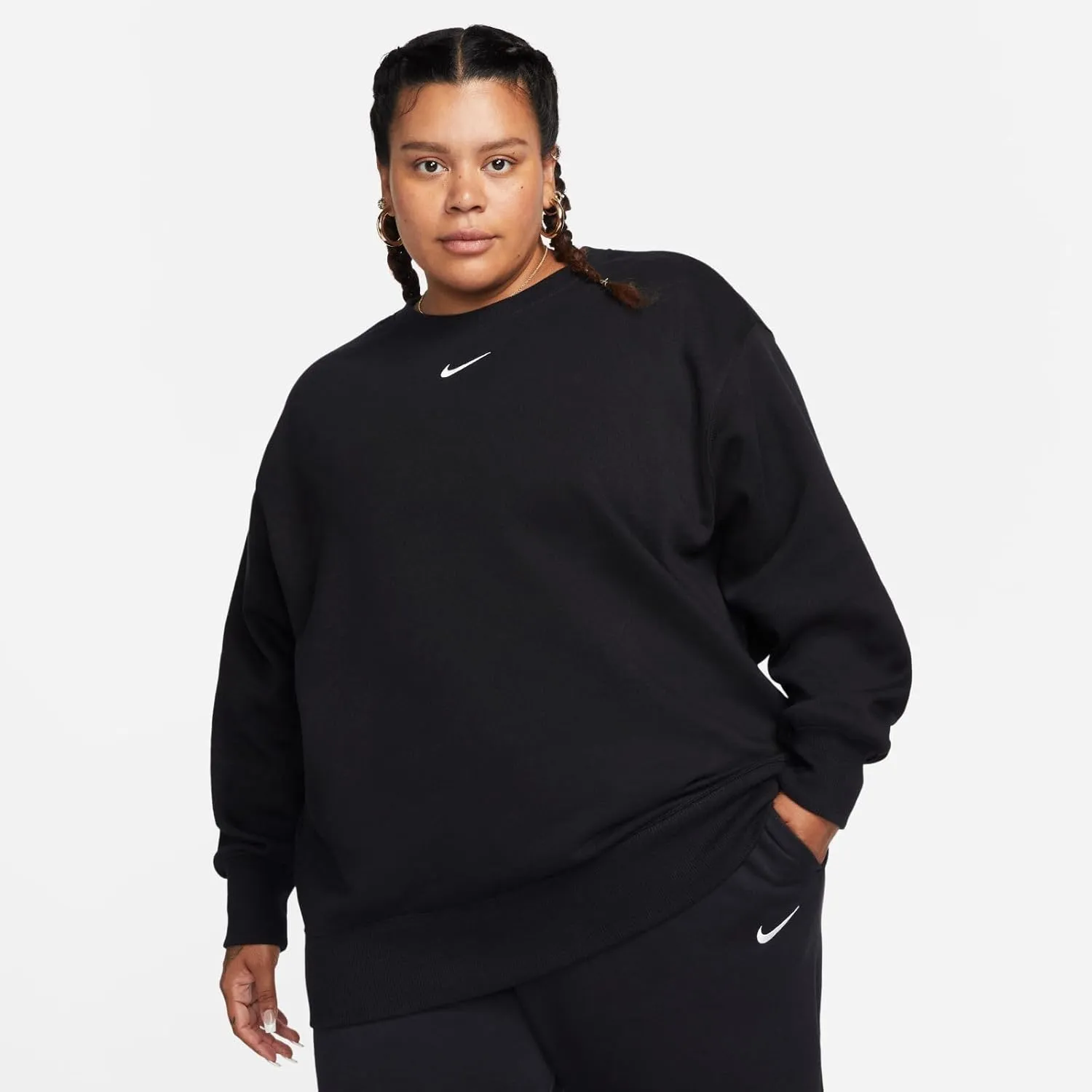 Nike Sportswear Phoenix Fleece Women's Oversized Crew-Neck Sweatshirt (Plus Size) (DV4976-010, Black/Sail)