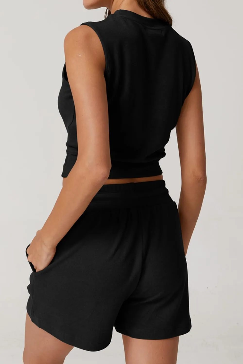 QINSEN Womens Crewneck Twist Front Sleeveless Crop Top Tank Drawstring Shorts Casual 2PCS Lounge Sets
