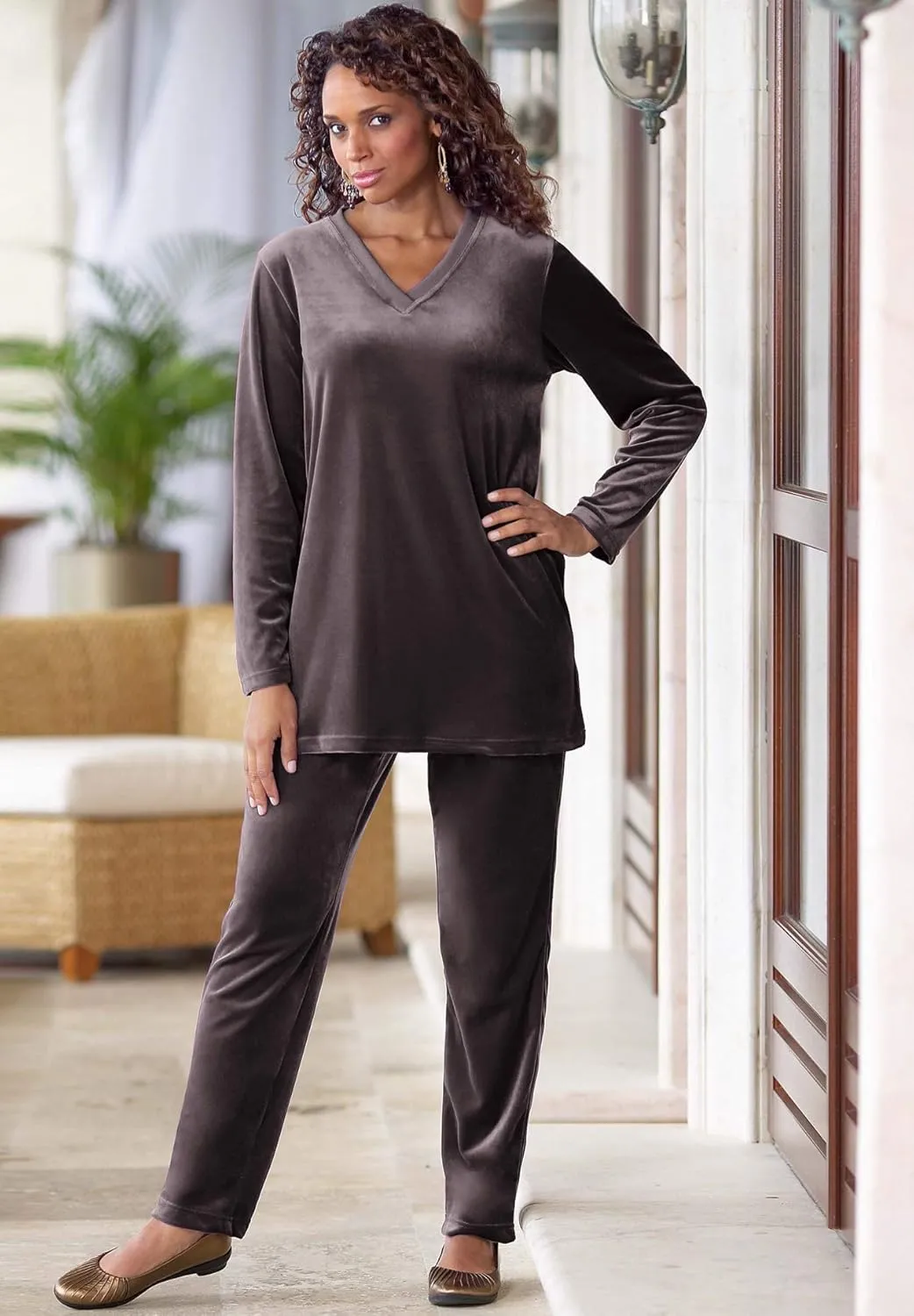 Roaman's Women's Plus Size Velour Jogger Set