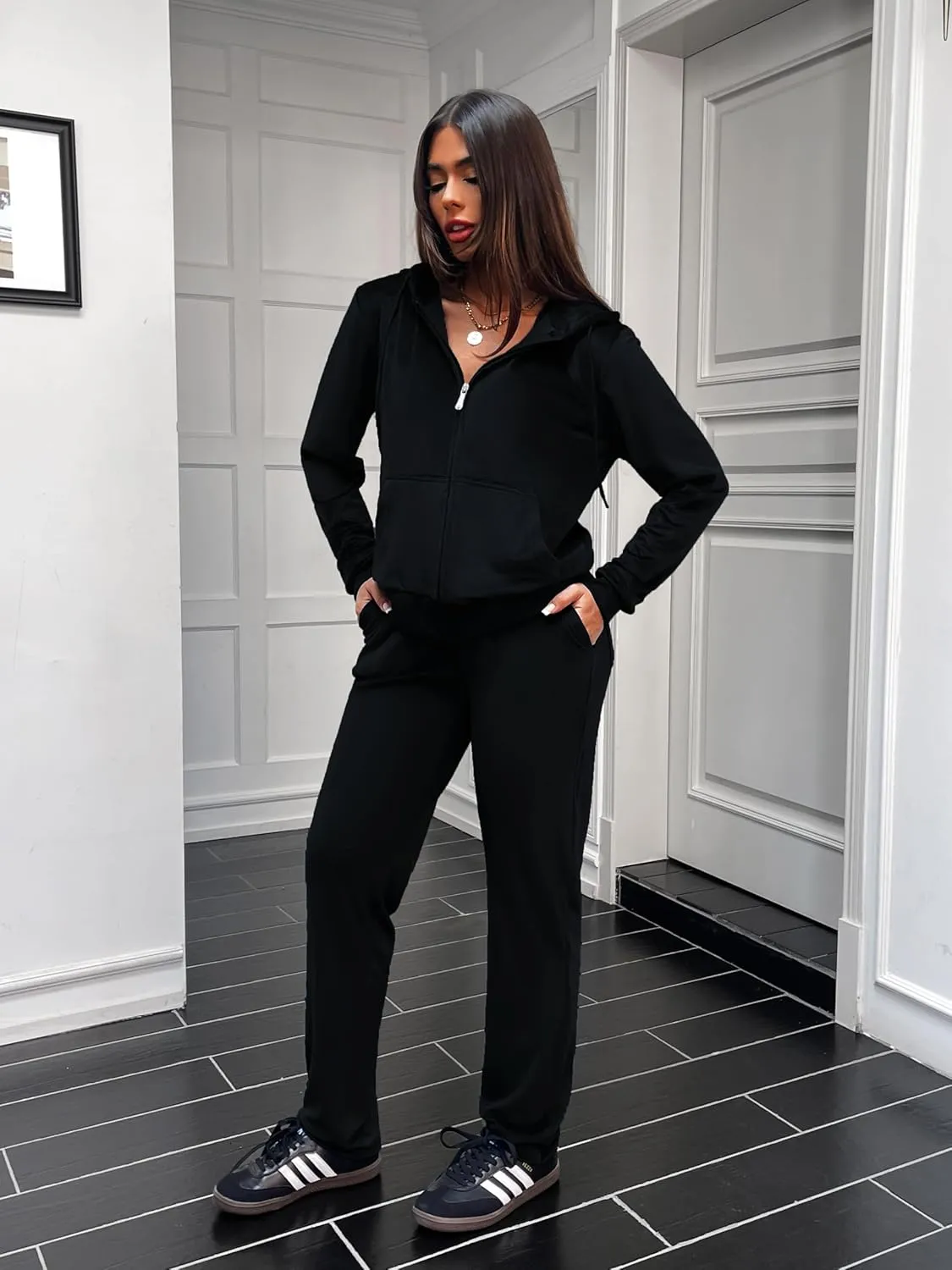 TanBridge Women's Velour Sweatsuits Light Jogging 2 Piece Outfits for Women Zip Lounge Track Suits