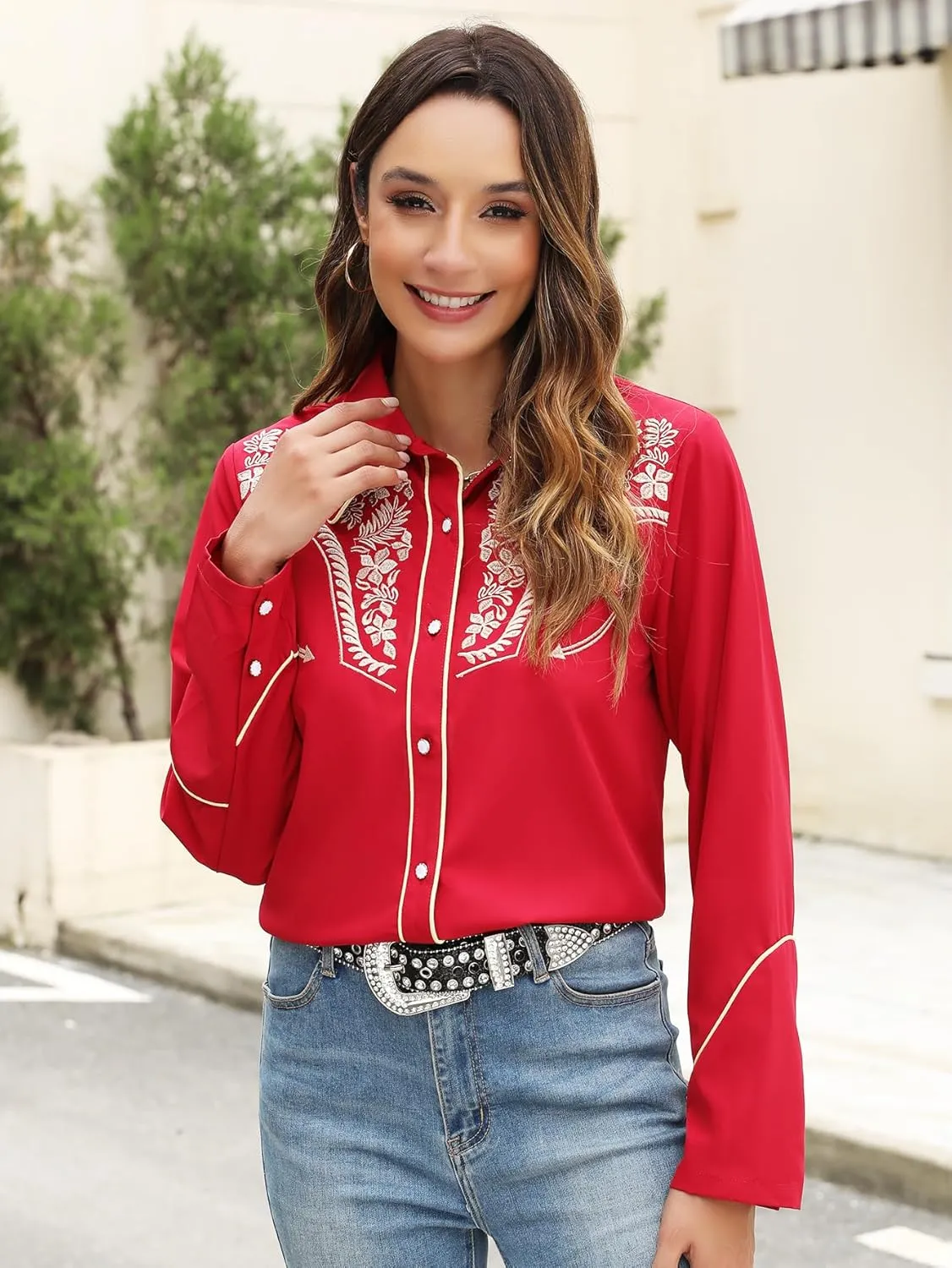 Western Shirts for Women Embroidered Long Sleeve Floral Button Up Rodeo Cowgirl Show Wear Ladies Clothes
