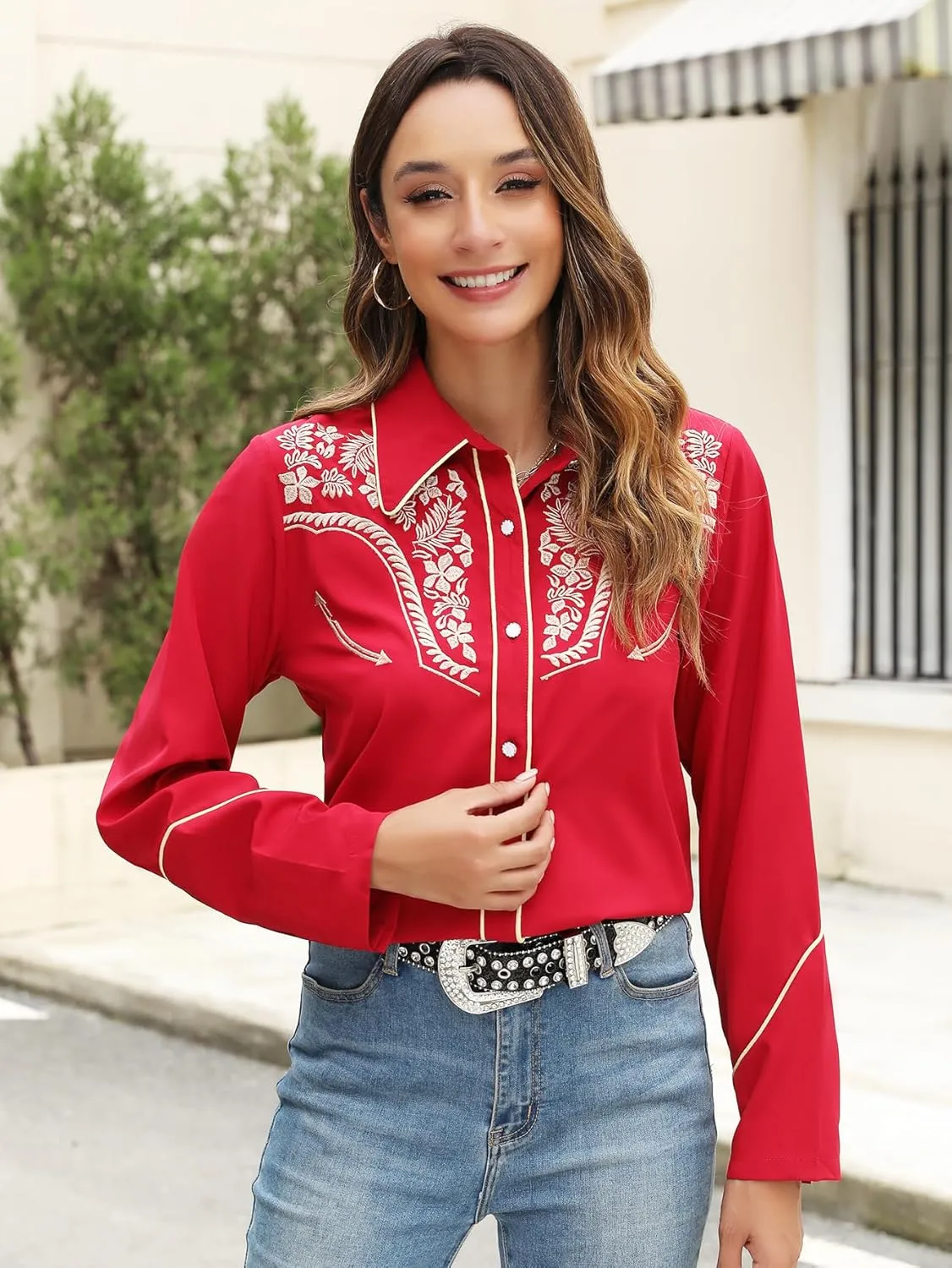 Western Shirts for Women Embroidered Long Sleeve Floral Button Up Rodeo Cowgirl Show Wear Ladies Clothes