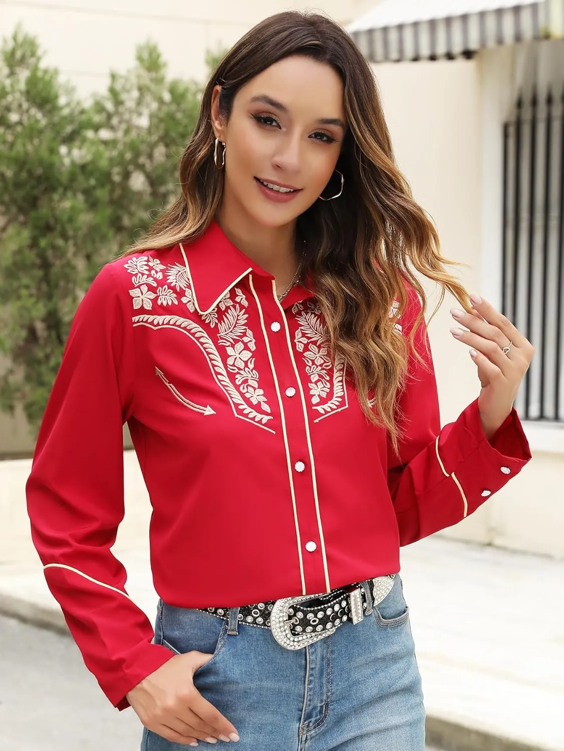 Western Shirts for Women Embroidered Long Sleeve Floral Button Up Rodeo Cowgirl Show Wear Ladies Clothes